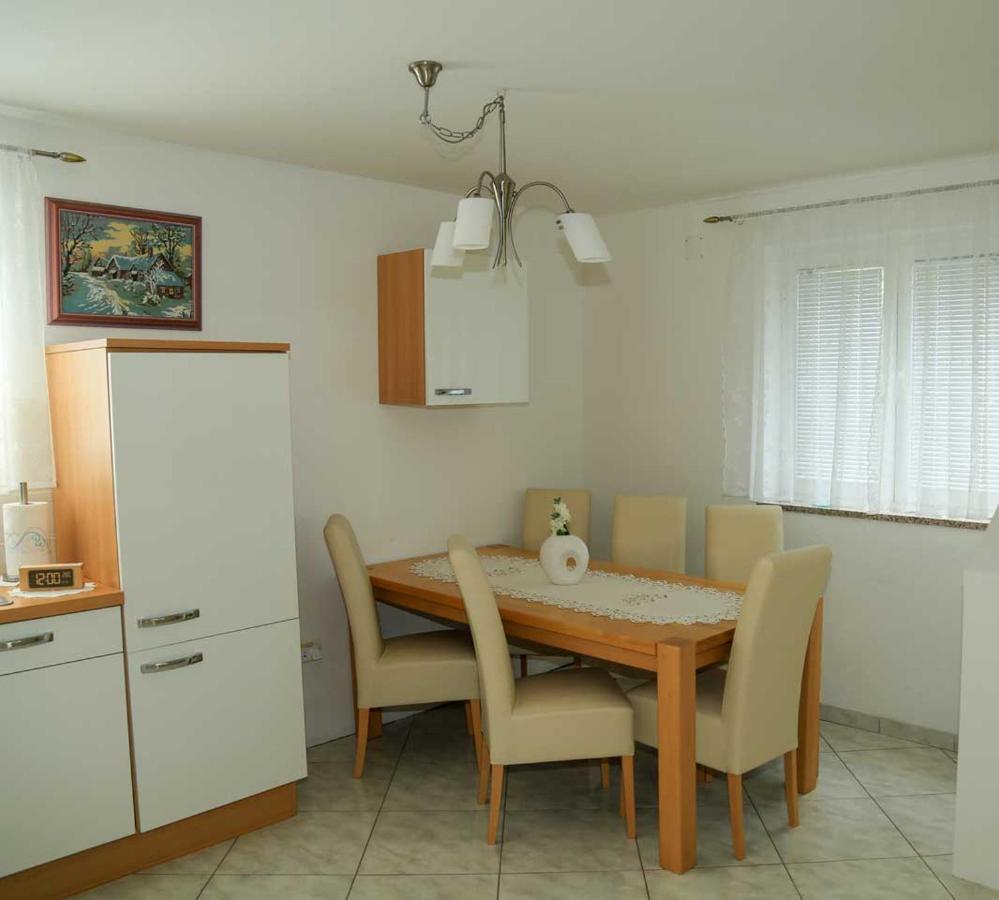 Adrian-Apartments-51511-Malinska-Otok-Krk Primorska 21 Extérieur photo